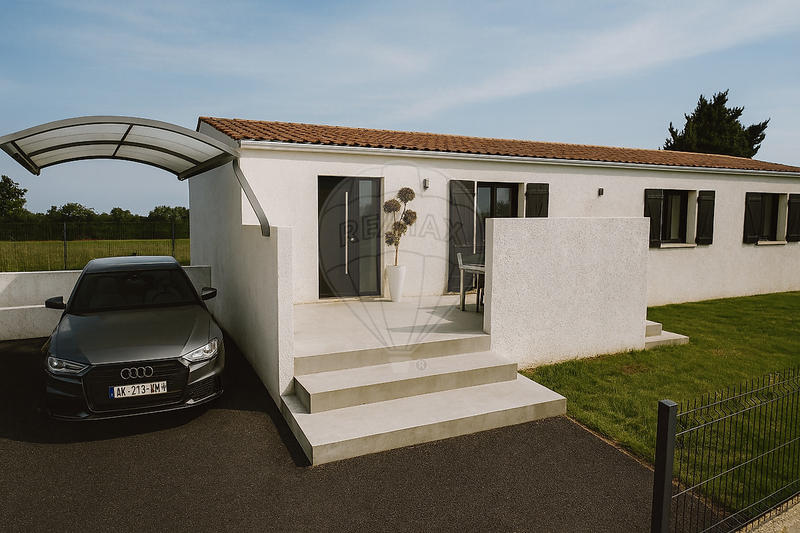 Maison - 99 m² - 3 pièces