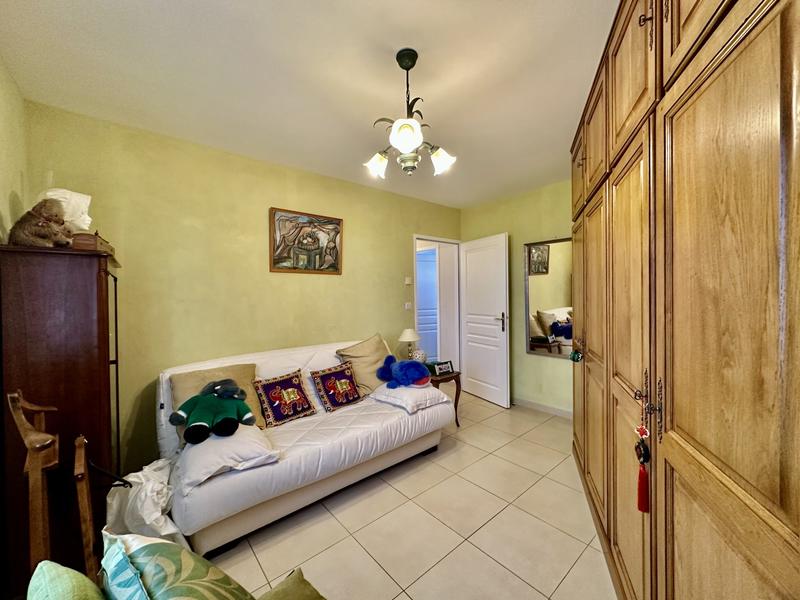 Appartement - 89 m² - 3 pièces