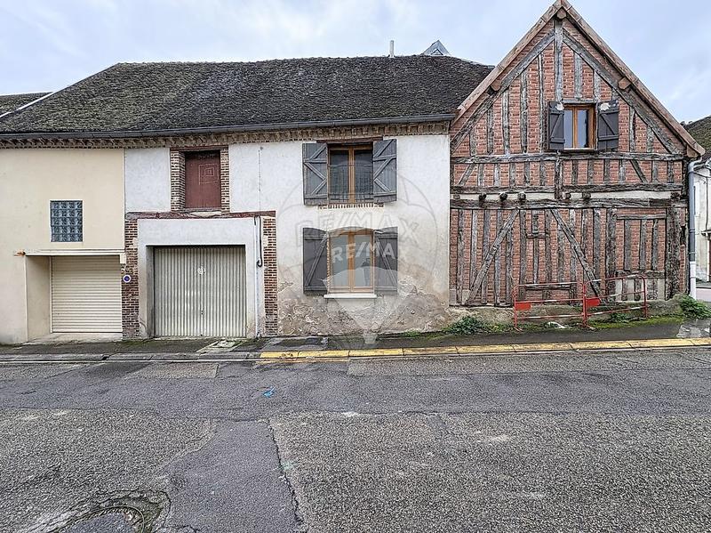 Maison - 137 m² - 5 pièces