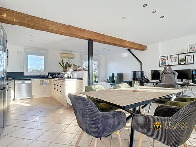 Maison - 118 m² - 5 pièces