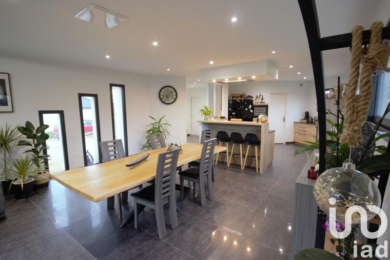 Maison - 170 m² - 7 pièces