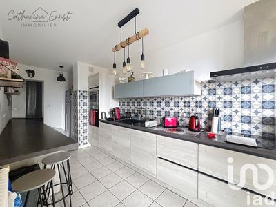 Appartement - 90 m² - 4 pièces