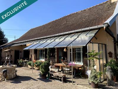 Maison - 93 m² - 4 pièces