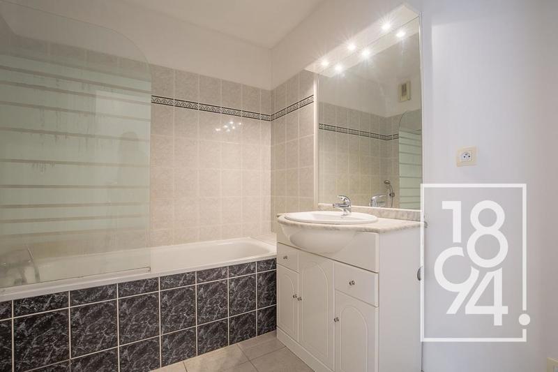 Appartement - 58 m² - 3 pièces