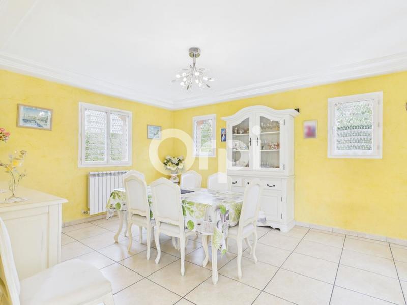 Maison - 142 m² - 6 pièces