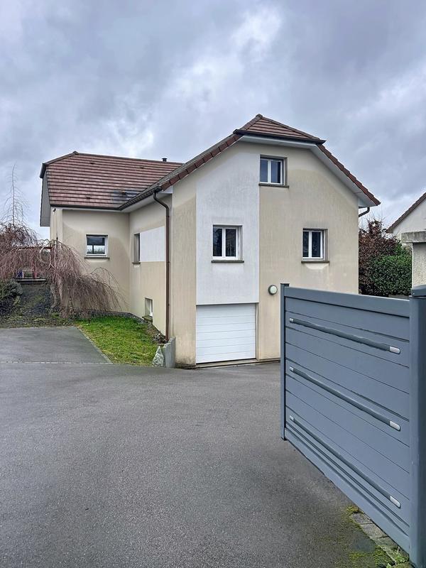 Maison - 190 m² - 5 pièces