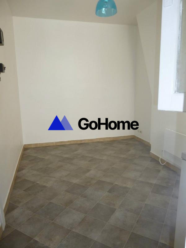 Studio - 12 m² - 1 pièce