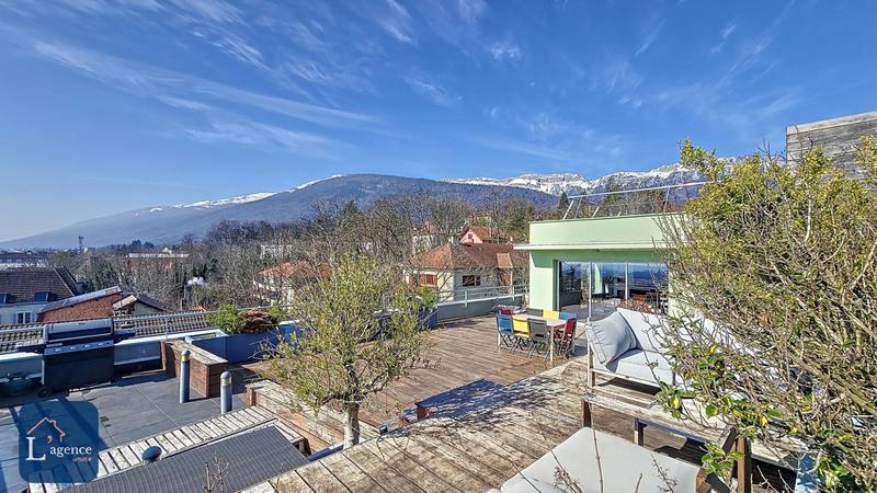 Duplex - 122 m² - 5 pièces