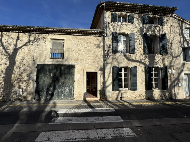 Maison de village - 250 m² - 6 pièces