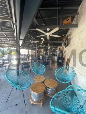 Fonds de commerce - Magasins - 178 m²