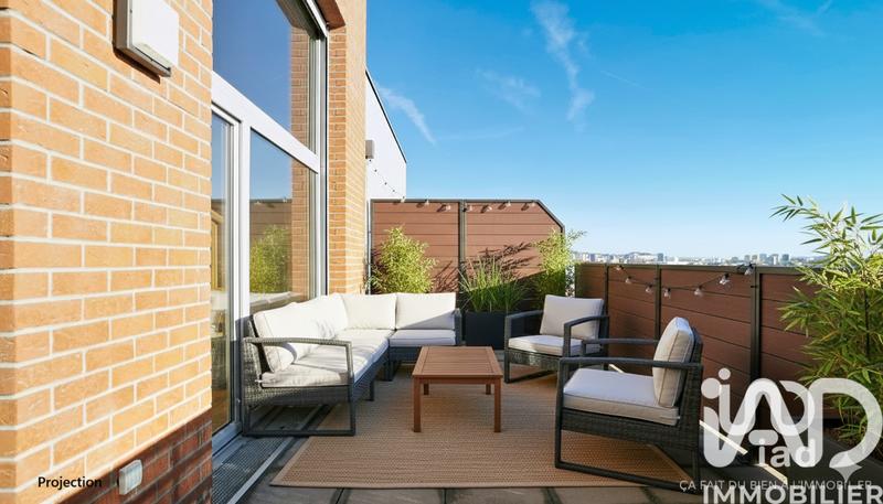 Appartement - 93 m² - 4 pièces