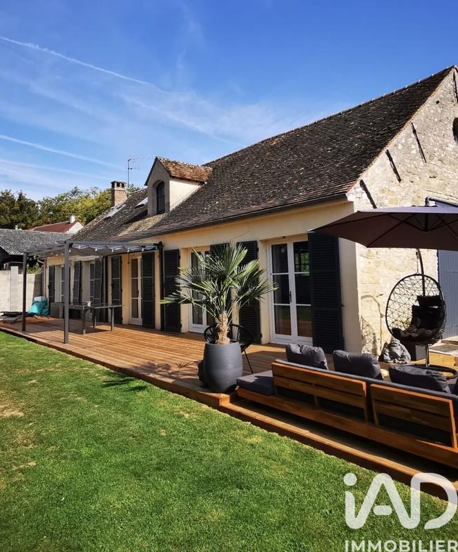 Maison - 210 m² - 6 pièces