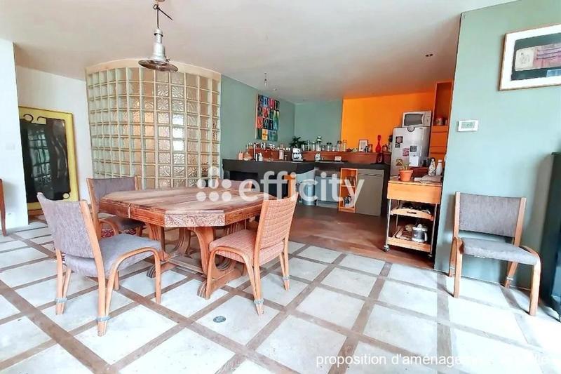 Appartement - 172 m² - 7 pièces