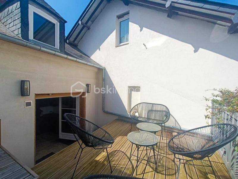 Maison - 160 m² - 5 pièces