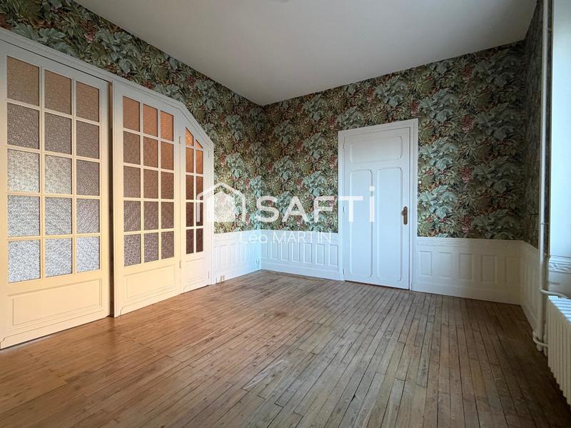 Maison - 214 m² - 8 pièces