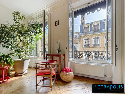 Appartement - 61 m² - 2 pièces