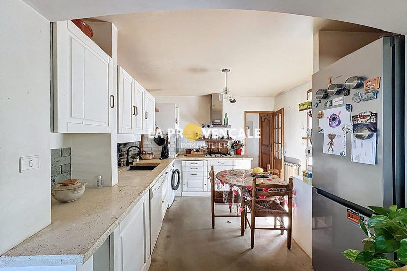 Maison - 141 m² - 6 pièces