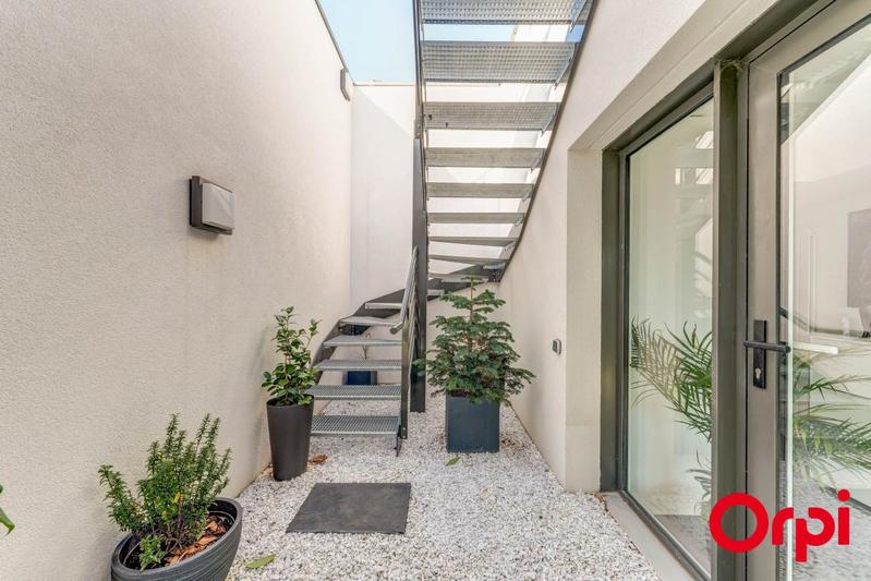 Penthouse - 112 m² - 5 pièces