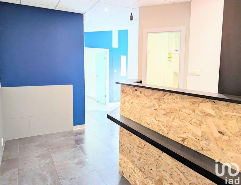 Local commercial - 77 m²