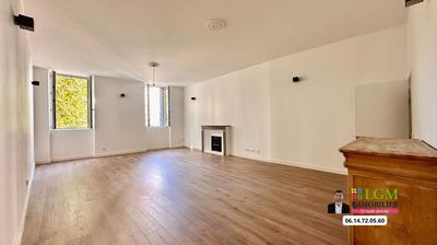 Duplex - 137 m² - 3 pièces