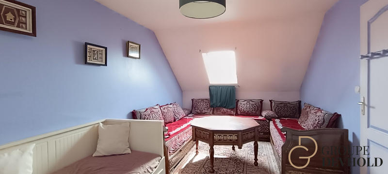 Maison traditionnelle - 135 m² - 6 pièces