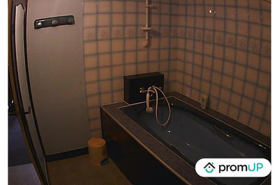 Maison - 320 m² - 10 pièces