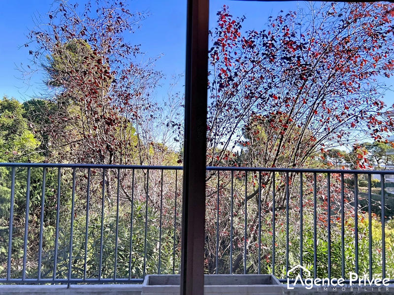 Appartement - 76 m² - 3 pièces