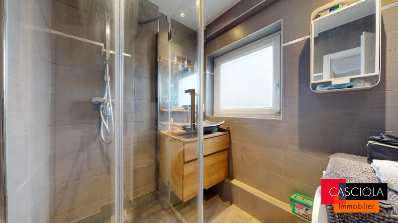 Appartement - 57 m² - 3 pièces