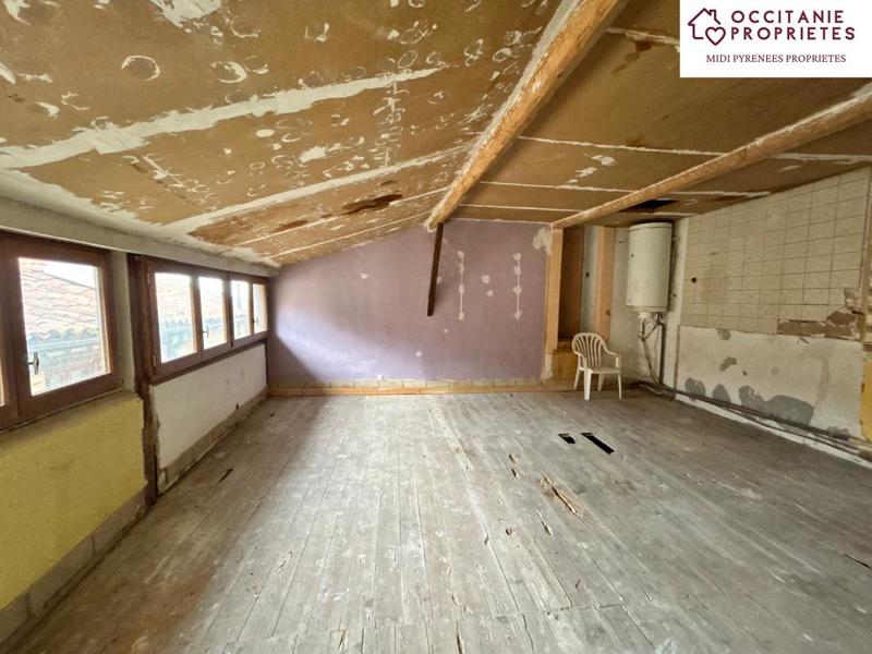 Maison de village - 260 m² - 6 pièces