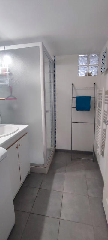 Appartement - 64 m² - 2 pièces