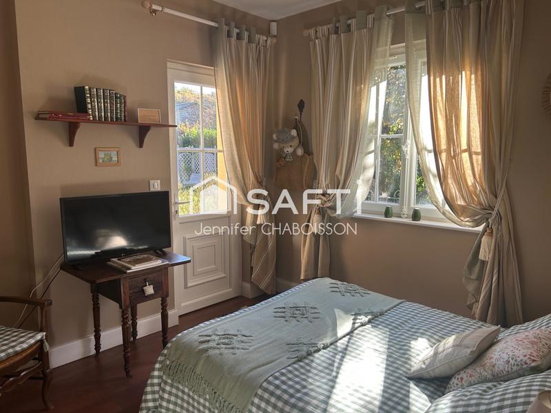 Maison - 163 m² - 4 pièces