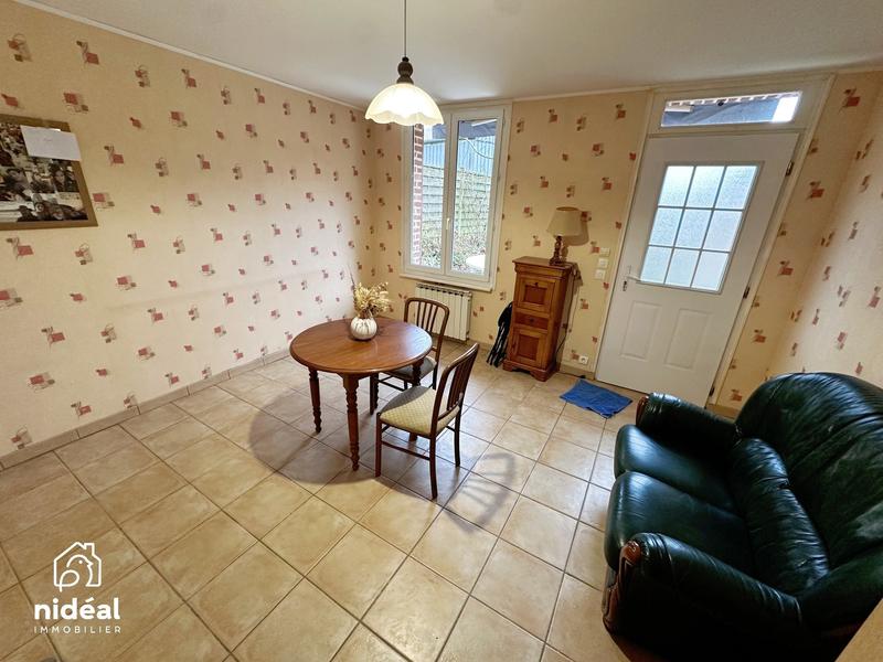 Maison - 98 m² - 5 pièces