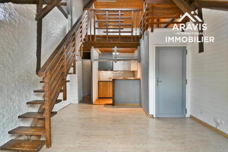 Studio - 42 m² - 1 pièce