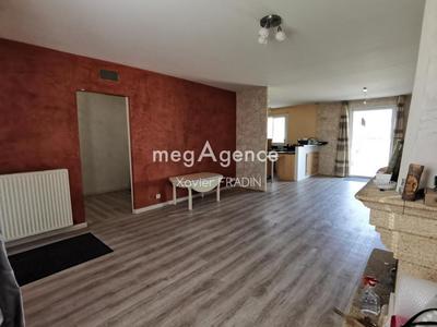 Maison - 91 m² - 5 pièces