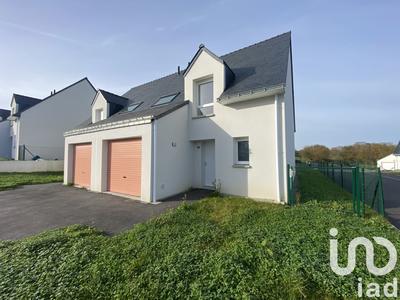 Maison - 87 m² - 5 pièces