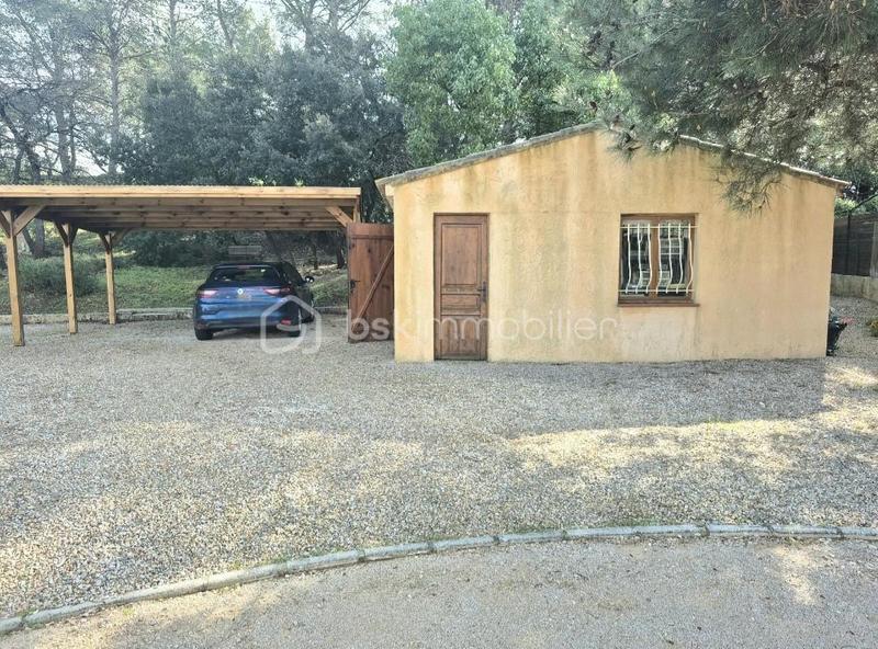 Maison - 253 m² - 10 pièces