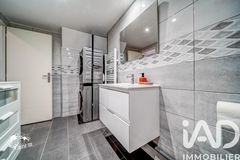 Appartement - 84 m² - 3 pièces