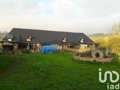 Maison - 244 m² - 3 pièces