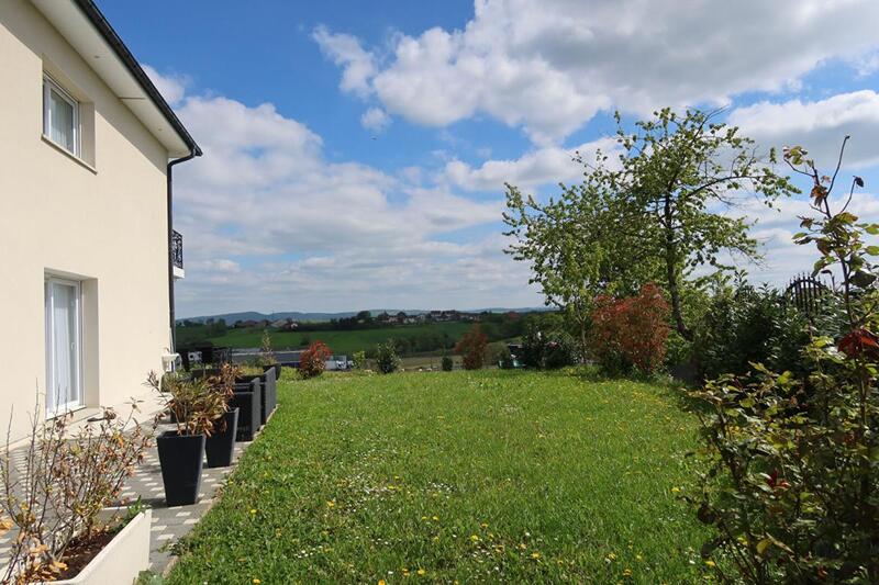 Maison d'architecte - 185 m² - 7 pièces