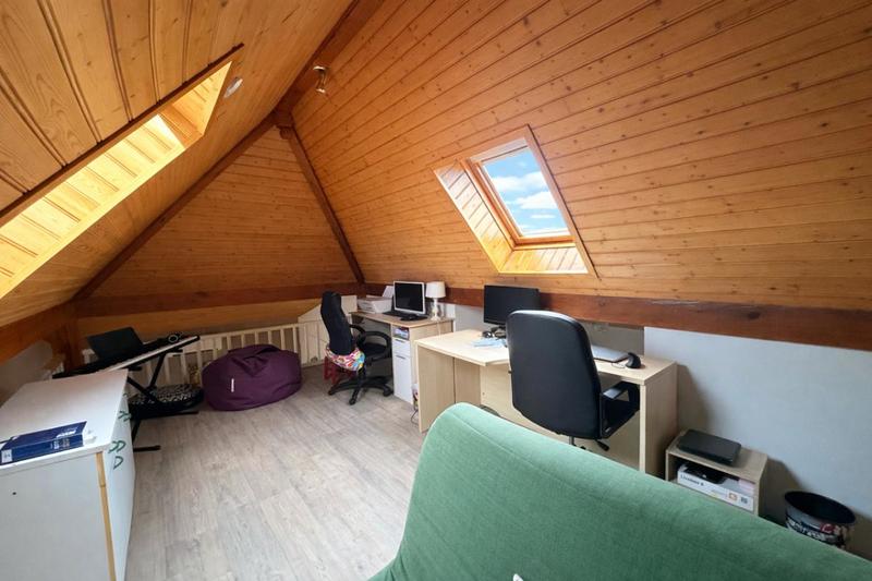 Maison - 140 m² - 6 pièces