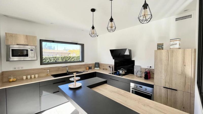 Villa - 103 m² - 5 pièces