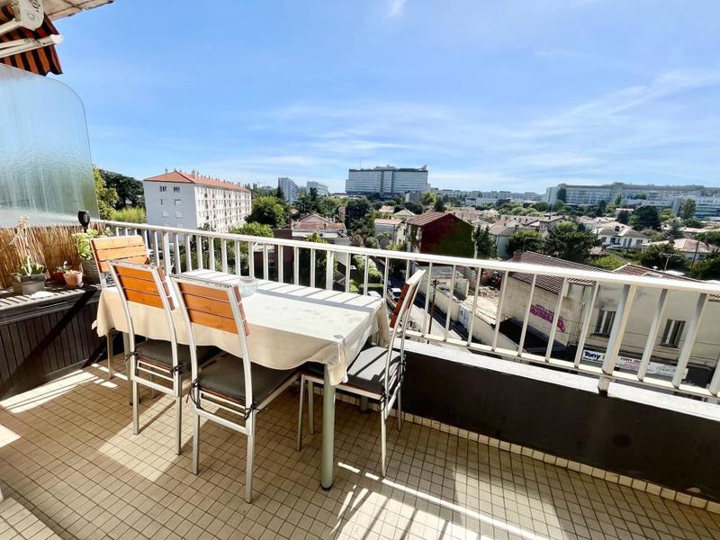 Appartement - 92 m² - 3 pièces