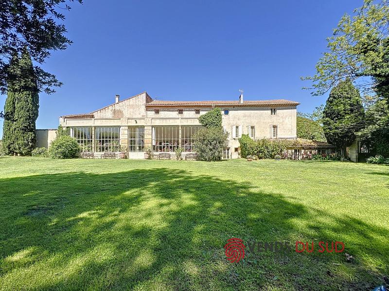 Viager - Demeure - 223 m² - 6 pièces