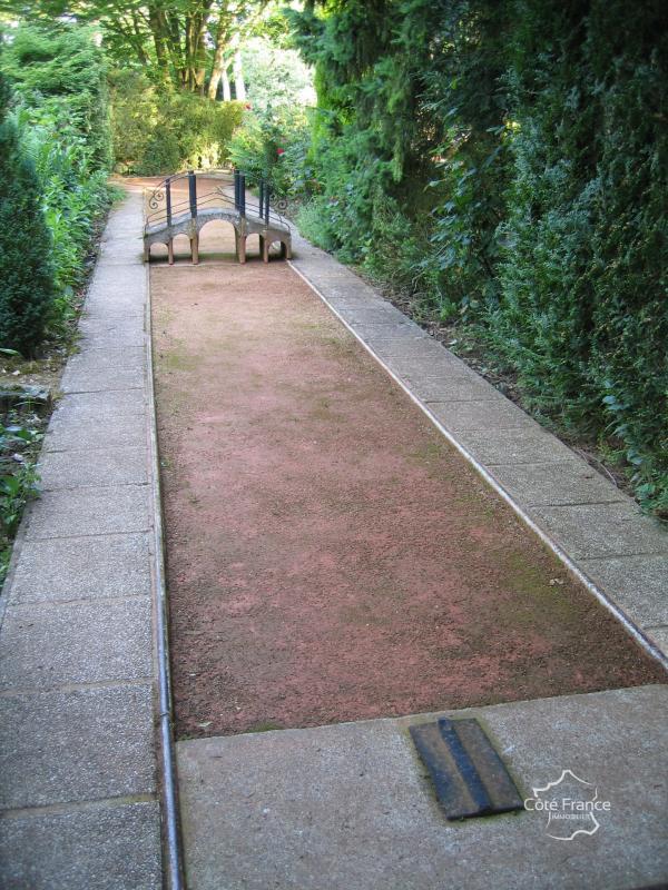 Local commercial - 739 m²