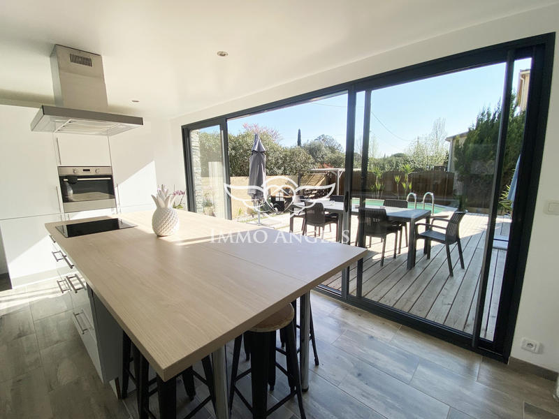 Maison - 141 m² - 6 pièces