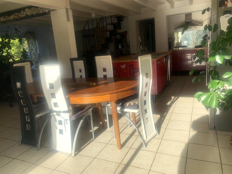 Maison - 192 m² - 8 pièces