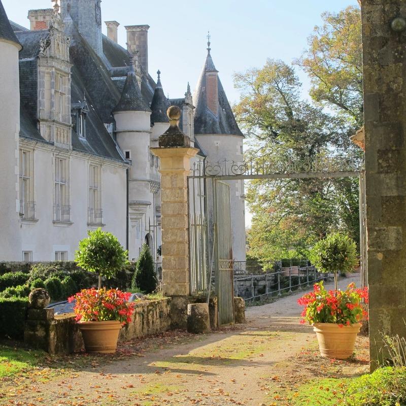 Château - 1 400 m² - 43 pièces