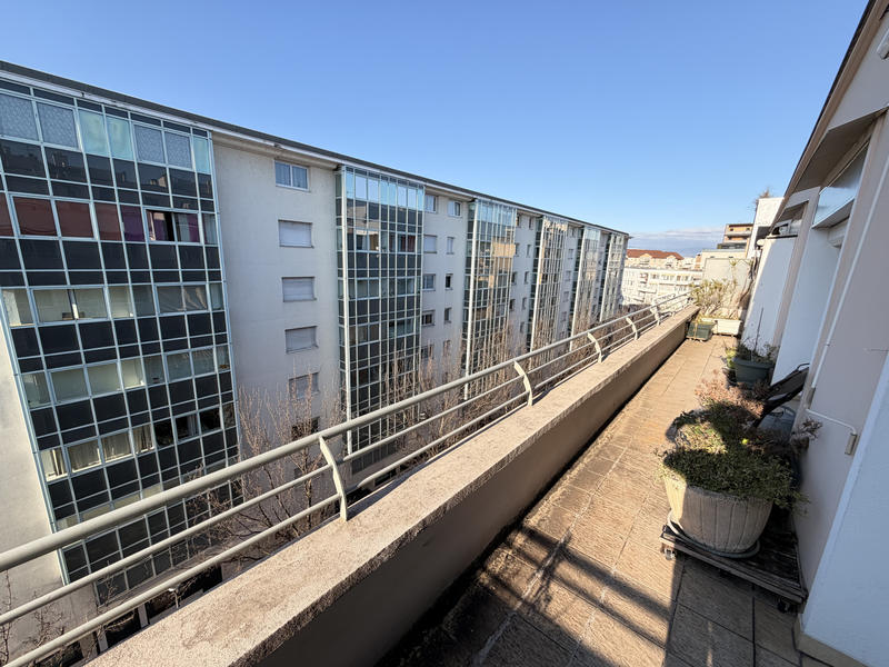 Appartement - 95 m² - 4 pièces