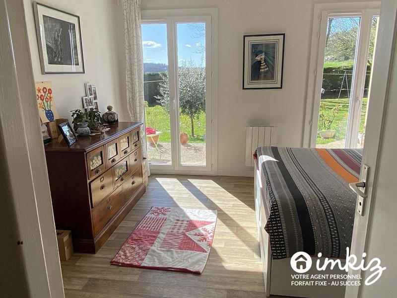 Maison - 269 m² - 10 pièces