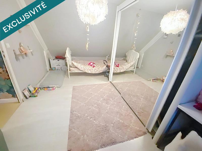 Maison - 90 m² - 5 pièces